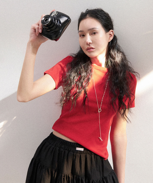 MORVE13（モルブ13）の「シグニチャーショートスリーブトップ（ブラック）（Tシャツ/カットソー・レディース・ブラック/アイボリー/スカイブルー/レッド/ネイビー・MEDIUM/SMALL）」の9枚目の写真