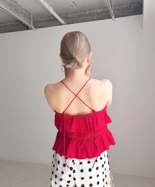 ISOOK（アイスー）の「フリルギャザービスチェ & Tシャツセット (comochi original) / 2点セット セットアイテム レイヤード キャミソール キャミ 半袖  赤 黒（Tシャツ/カットソー・レディース・レッド/ブラック・FREE）」の16枚目の写真