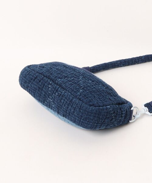 PORTER CLASSIC(ポータークラシック)の「【Porter Classic / ポータークラシック】 PC SASHIKO SHOULDER BAG S(ショルダーバッグ・メンズ・ブルー・FREE)」の3枚目の写真