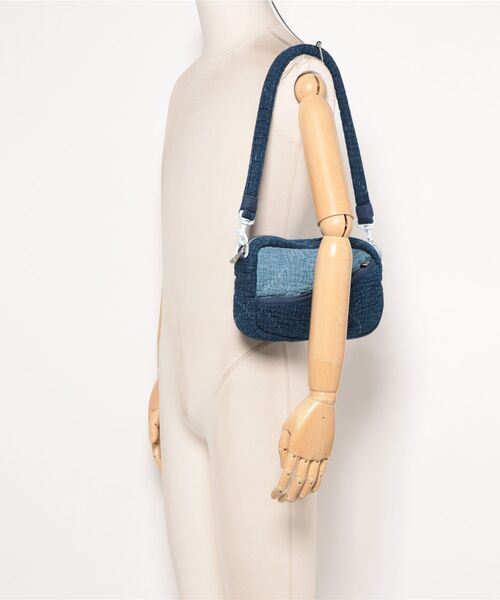 PORTER CLASSIC(ポータークラシック)の「【Porter Classic / ポータークラシック】 PC SASHIKO SHOULDER BAG S(ショルダーバッグ・メンズ・ブルー・FREE)」の5枚目の写真