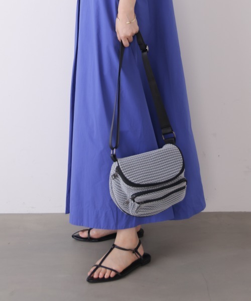 Bou Jeloud(ブージュルード)の「メッシュボディバック(ショルダーバッグ・レディース・ブラック/グレー・ONESIZE)」の18枚目の写真