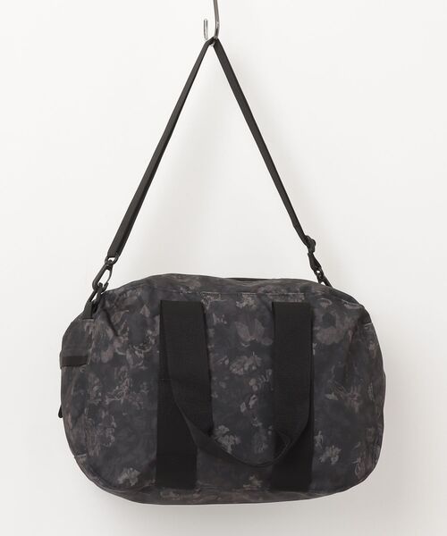 GREGORY(グレゴリー)の「クラシックダッフルXS CLASSIC DUFFEL XS シャドウタペストリー(ボストンバッグ・メンズ・ブラック系その他・-)」の2枚目の写真