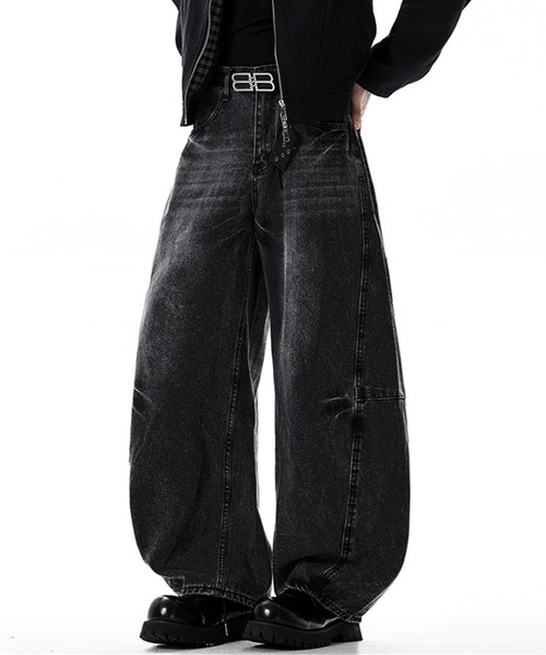 JOHNNY WOLF(ジョニーウルフ)の「VASH ワイドバギー カーブ バレル デニムパンツ(デニムパンツ・メンズ・ブラック・S/M/L)」の3枚目の写真