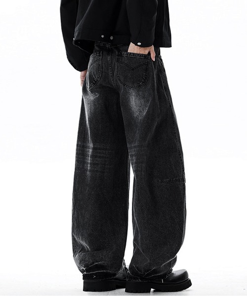 JOHNNY WOLF(ジョニーウルフ)の「VASH ワイドバギー カーブ バレル デニムパンツ(デニムパンツ・メンズ・ブラック・S/M/L)」の9枚目の写真