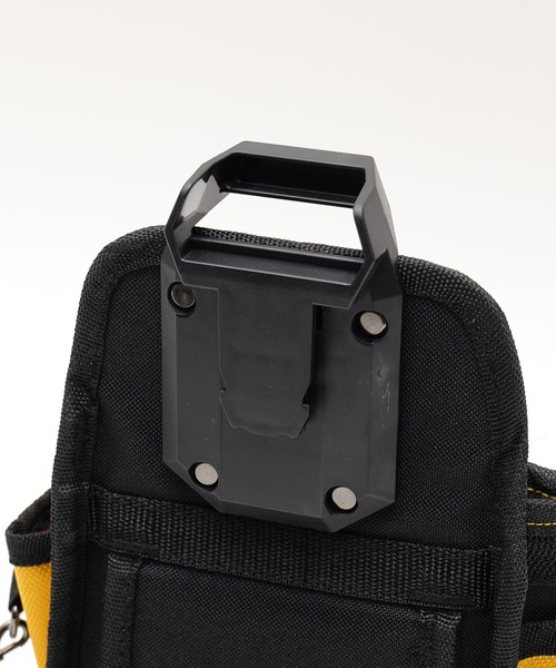 DEVICE(デバイス)の「Diy Pro ツール ウエストバッグ(ボディバッグ/ウエストポーチ・メンズ・ブラック×イエロー・FREE)」の6枚目の写真