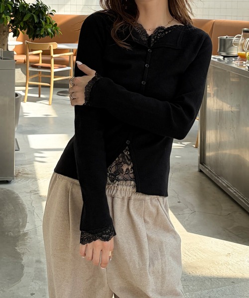 junoah(ジュノア)の「レースドッキングニットトップス(ニット/セーター・レディース・アイボリー/チャコール/ブラック・LARGE/MEDIUM)」の9枚目の写真