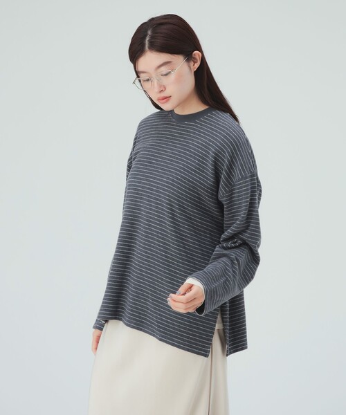 BEAMS HEART(ビームスハート)の「ボーダー ビッグ ロングスリーブ Tシャツ(Tシャツ/カットソー・レディース・グレー/ワイン/チャコールグレー・FREE)」の6枚目の写真