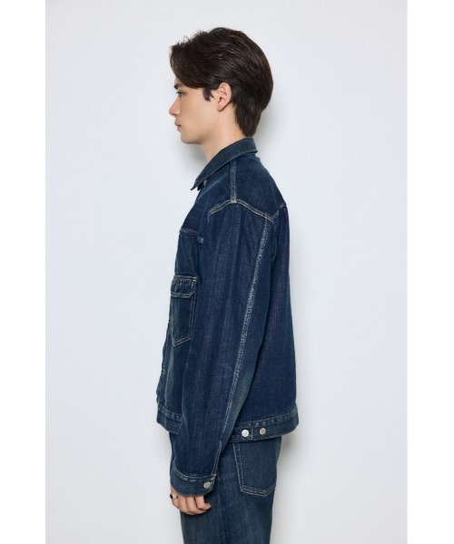 AZUL by moussy(アズールバイマウジー)の「【セットアップ対応】セカンドタイプデニムジャケット 秋服 羽織り 長袖(デニムジャケット・メンズ・ワンウォッシュ/ブルー・MEDIUM/SMALL/LARGE)」の16枚目の写真