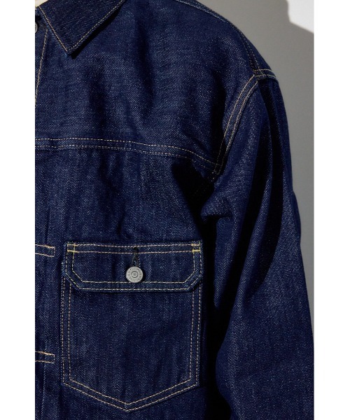 AZUL by moussy(アズールバイマウジー)の「【セットアップ対応】セカンドタイプデニムジャケット 秋服 羽織り 長袖(デニムジャケット・メンズ・ワンウォッシュ/ブルー・MEDIUM/SMALL/LARGE)」の4枚目の写真