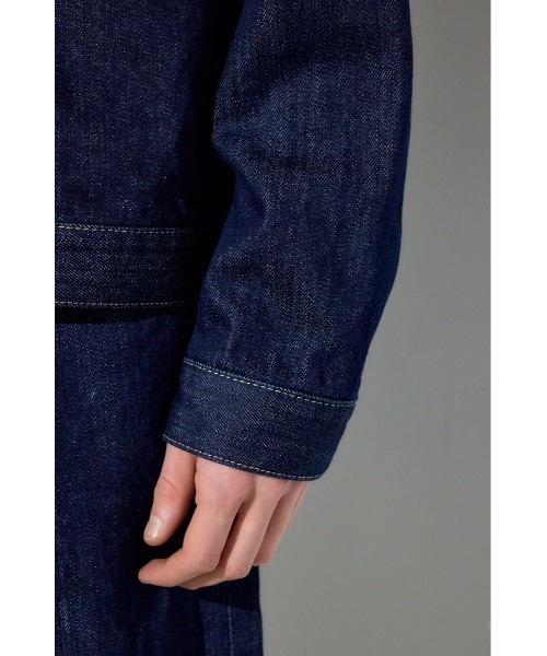 AZUL by moussy(アズールバイマウジー)の「【セットアップ対応】セカンドタイプデニムジャケット 秋服 羽織り 長袖(デニムジャケット・メンズ・ワンウォッシュ/ブルー・MEDIUM/SMALL/LARGE)」の5枚目の写真