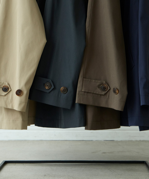 Aunely（オーネリー）の「【Aunely】奥ゆかしぃルエット 撥水 ショートステンカラーコート/静電防止 & マシンウォッシュ＜YOSOOIシリーズ＞（ステンカラーコート・レディース・チャコールグレー/ブラウン/ベージュ/ネイビー・M/L）」の9枚目の写真