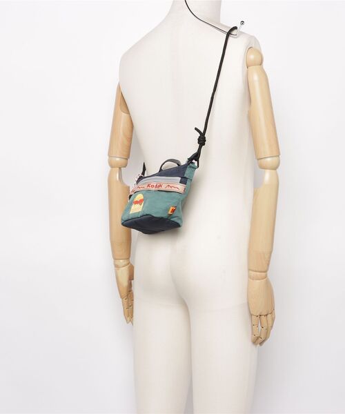 KODAK（コダック）の「コダックアパレル  Hardy Kodachrome Mini Cross Bag（ショルダーバッグ・メンズ・ブルー・ﾌﾘ-）」の9枚目の写真