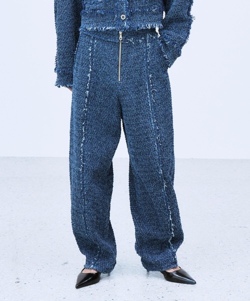 THINGS THAT MATTER(シングス ザット マター)の「PUNCHING DENIM TWEEDY PANTS / パンチング デニム ツイーディ パンツ(デニムパンツ・レディース・ブルー/ブラック・2/1)」の3枚目の写真