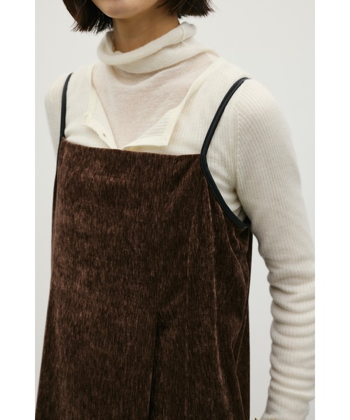STYLEMIXER(スタイルミキサー)の「パイピングベロアキャミワンピース(ワンピース・レディース・カーキ/ブラウン/ブラック・MEDIUM/SMALL)」の9枚目の写真