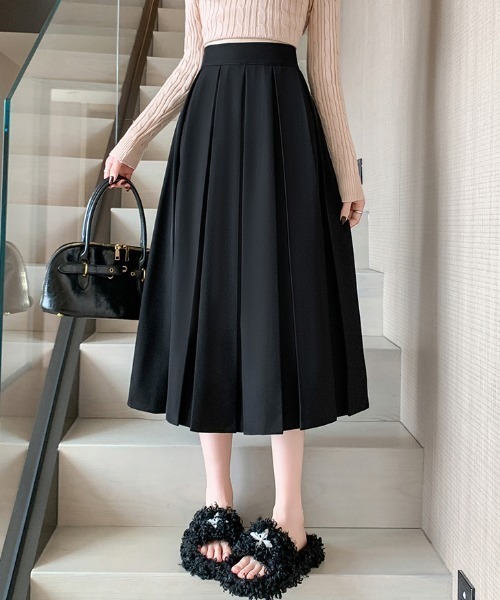AMAJI(アマジ)の「デザインタック プリーツ Aラインスカート(スカート・レディース・ブラウン/ブラック/グレー・LARGE/X-LARGE)」の4枚目の写真