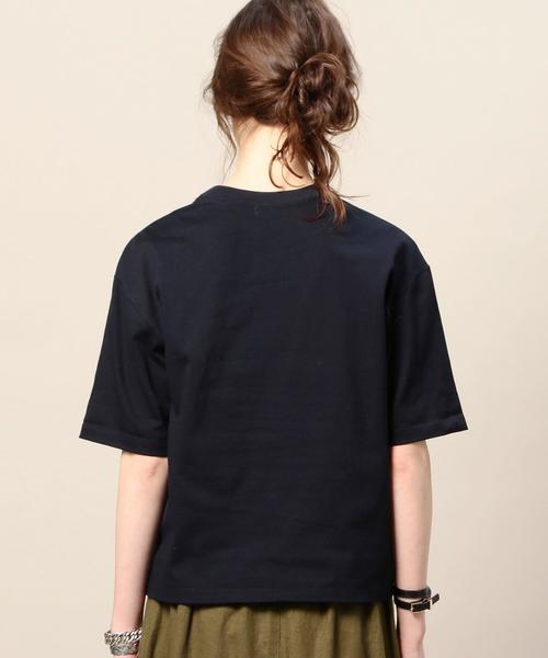 BEAUTY&YOUTH UNITED ARROWS(ビューティーアンドユースユナイテッドアローズ)の「BY BD ロールアップTシャツ◆(Tシャツ/カットソー・レディース・ホワイト/ベージュ/ライトピンク/ネイビー/ライム/レッド/ブラック・FREE)」の8枚目の写真