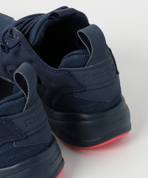 Reebok（リーボック）の「フューリーライト SOLE（スニーカー・レディース・ネイビー/ブラック/ホワイト・24.0cm/23.0cm/26.5cm/23.5cm/28.0cm/27.5cm/25.5cm/26.0cm/25.0cm/24.5cm/27.0cm/22.5cm）」の9枚目の写真