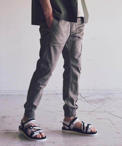 MONKEY TIME（モンキータイム）の「＜monkey time＞  ST/TWL SKINNY JOGGER/ジョガーパンツ ◆（その他パンツ・メンズ・ダークグレー/ベージュ・LARGE/MEDIUM/SMALL）」の4枚目の写真