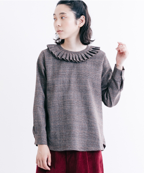 MERLOT（メルロー）の「ピエロ襟チェック柄ブラウス7114（シャツ/ブラウス・レディース・ホワイト/ブラウン/グレー・FREE）」の3枚目の写真