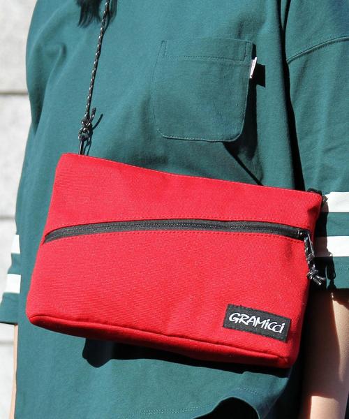 Gramicci（グラミチ）の「Gramicci(グラミチ)別注メッシュニットサコッシュバッグ（ショルダーバッグ・メンズ・ホワイト/ブラック/ネイビー/レッド・FREE）」の16枚目の写真