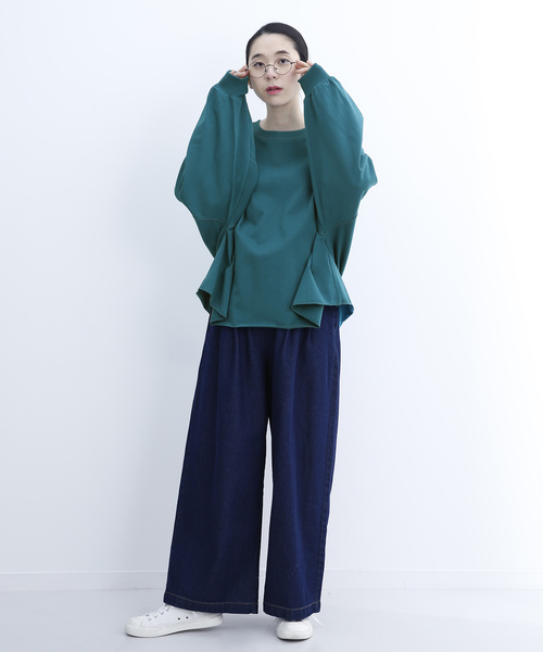 MERLOT(メルロー)の「ビッグシルエットドルマントレーナー1198(スウェット・レディース・ライトブルー/ブラック/オレンジ/ピンク/オフホワイト/レッド/キャメル/グリーン/ブルー・FREE)」の22枚目の写真