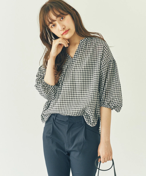 earth music&ecology（アースミュージックアンドエコロジー）の「・フレンチリネンブレンドスキッパーシャツ（シャツ/ブラウス・レディース・ベージュ/カーキ/ネイビー/その他5/ブルー系その他2/オフホワイト・FREE）」の6枚目の写真