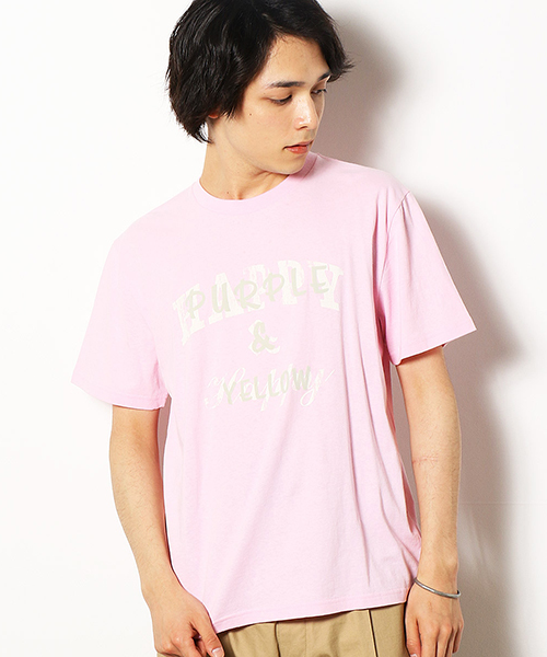 Purple&Yellow（パープルアンドイエロー）の「半袖 ロゴ Tシャツ（Tシャツ/カットソー・メンズ・アイボリー/ライトピンク/ネイビー/ライラック・SMALL/X-LARGE/MEDIUM/X-SMALL/LARGE）」の2枚目の写真