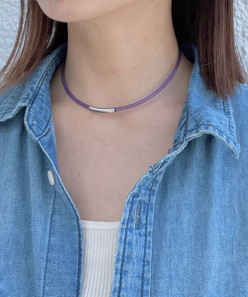 tone（トーン）の「【KuKuLu TOKYO】Hoopチョーカー／ニッケルフリー（チョーカー・レディース・ホワイト系その他/グレー系その他/ブラウン系その他/クリア/パープル/グリーン・FREE）」の16枚目の写真