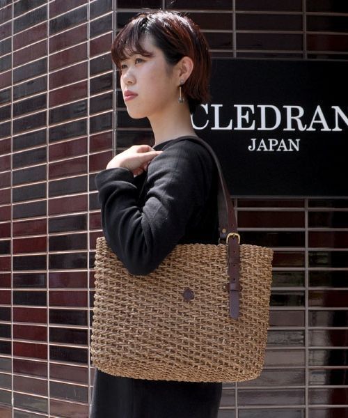 CLEDRAN（クレドラン）の「CL2941 L.HANDLE SQUARE BASKET カゴバッグ