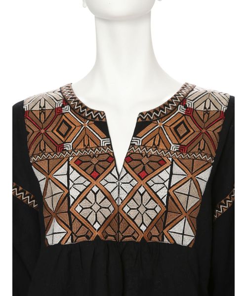 Ungrid(アングリッド)の「カラーエンブロイダリーブラウス(シャツ/ブラウス・レディース・ブラック/オフホワイト/イエロー・FREE)」の10枚目の写真