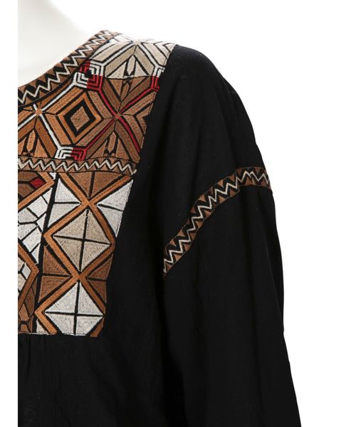 Ungrid(アングリッド)の「カラーエンブロイダリーブラウス(シャツ/ブラウス・レディース・ブラック/オフホワイト/イエロー・FREE)」の8枚目の写真