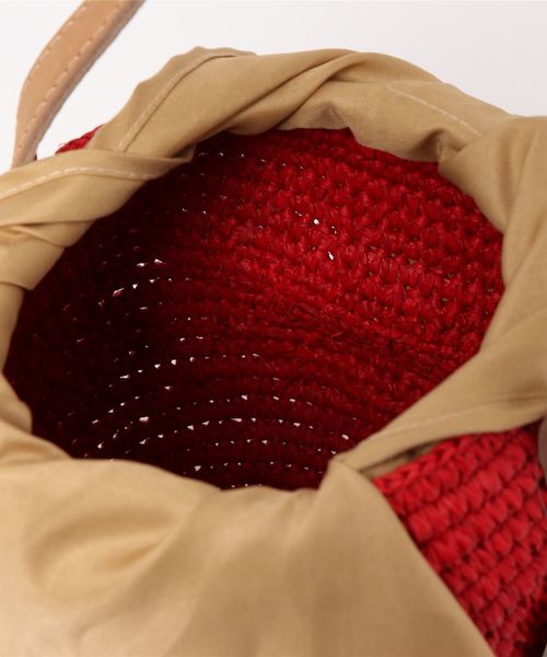 La TOTALITE（ラトータリテ）の「LE VOYAGE ENPANIE バケツ型カゴバッグ（かごバッグ・レディース・レッド/イエロー/ベージュ・FREE）」の6枚目の写真