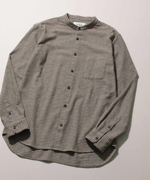 ADAM ET ROPE'（アダムエロペ）の「クラシックチェック バンドカラーシャツ（シャツ/ブラウス・メンズ・ダークブラウン/イエロー/スミクロ・LL/M/L）」の8枚目の写真