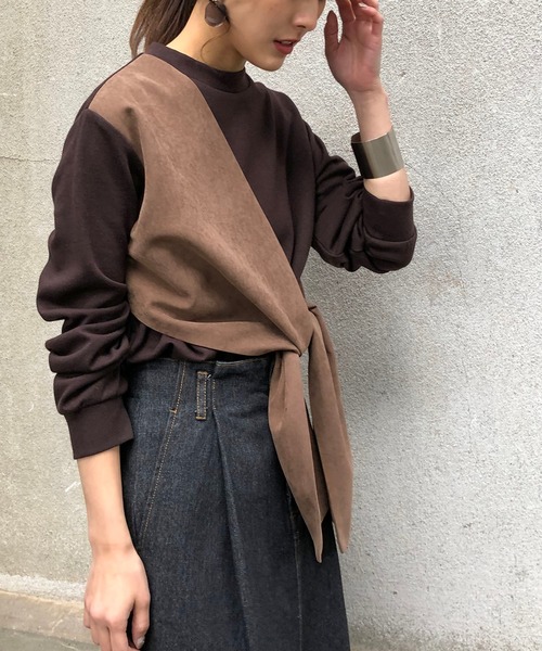 &g'aime（アンジェム）の「【&g'aime】異素材タイデザインプルオーバー（Tシャツ/カットソー・レディース・ブラウン/モカ/ブラック×カーキ・FREE）」の19枚目の写真
