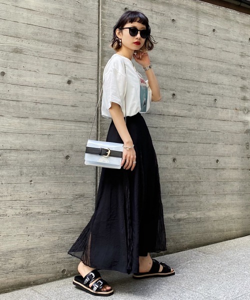 PAGEBOY（ページボーイ）の「シアーワッシャーキリカエスカート（スカート・レディース・ブラック/ブルー/ベージュ・FREE）」の20枚目の写真