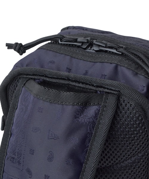 NEW ERA(ニューエラ)の「ニューエラ スリングボディバッグ 12L ブラック NEW ERA(ボディバッグ/ウエストポーチ・メンズ・ブラック/グレー/ネイビー/ブラック系その他/ベージュ・FREE)」の22枚目の写真