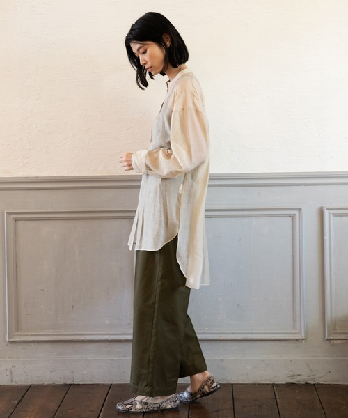 LAKOLE（ラコレ）の「ハイライズストレートチノパンツ / LAKOLE（チノパンツ・レディース・ベージュ/ネイビー/カーキ/オレンジ・SMALL/MEDIUM）」の18枚目の写真