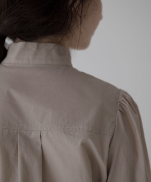 【新品】 idem   イデム　Design Wave Shirt   ブラウス idem（イデム）の「Design Wave Shirt（シャツ/ブラウス）」 - WEAR