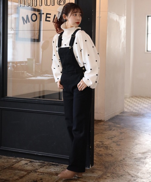 one after another NICE CLAUP（ワンアフターアナザーナイスクラップ）の「デニムサロペット（サロペット/オーバーオール・レディース・アイボリー/ブラック/ネイビー/パープル・FREE）」の5枚目の写真