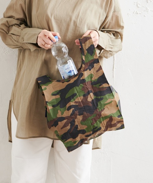 BAGGU（バグー）の「【BAGGU】BABY BAGGU（エコバッグ/サブバッグ・レディース・ネイビー/ブラック系その他/ライトグレー/ブロンズ/グレー/ブラウン系その他/マスタード/インディゴブルー/ブラック系その他2/カーキ/ピンク系その他/レッド/グリーン系その他/ブルー/ホワイト/オリーブ/ブラウン系その他2/ブルー系その他2/イエロー系その他2/サーモンピンク/ピンク系その他2/イエロー系その他/ブルー系その他/ホワイト系その他3/ローズ/オレンジ/ダークグリーン/サックスブルー/ライム・FREE）」の12枚目の写真