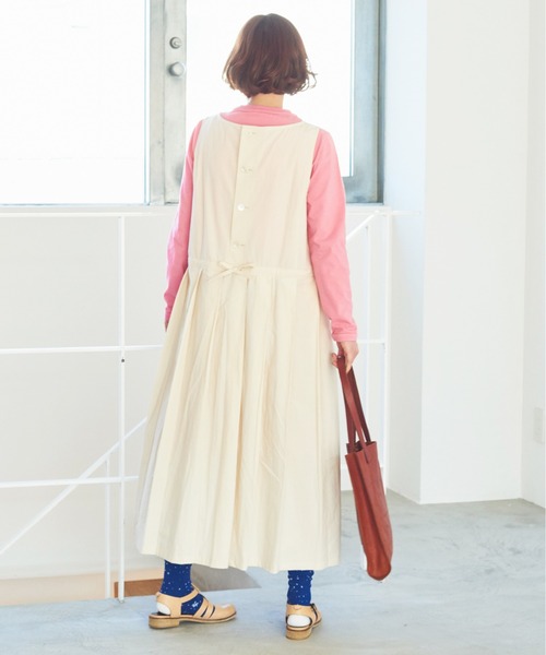 bulle de savon（ビュルデサボン）の「オーガニックコットン タックジャンパースカート（ジャンパースカート・レディース・キナリ/チャコールグレー・FREE）」の6枚目の写真