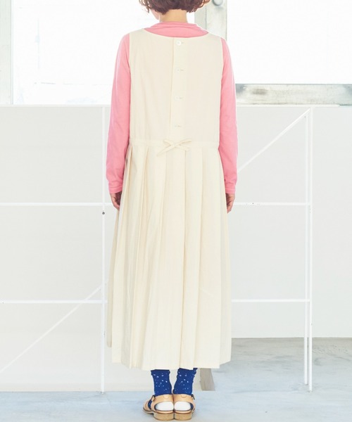 bulle de savon（ビュルデサボン）の「オーガニックコットン タックジャンパースカート（ジャンパースカート・レディース・キナリ/チャコールグレー・FREE）」の3枚目の写真