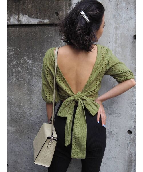 EVRIS（エヴリス）の「コットンレースバックリボンブラウス（シャツ/ブラウス・レディース・カーキ/ブラウン/ホワイト/ブラック・FREE）」の21枚目の写真