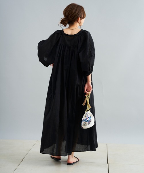 DouDou（ドゥドゥ）の「袖切替カフタンワンピース（ワンピース・レディース・オフホワイト/ブラック/パープル・FREE）」の19枚目の写真