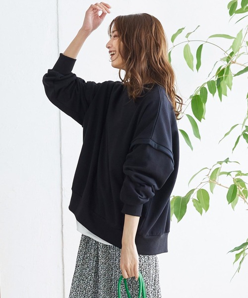 KOBE LETTUCE（コウベレタス）の「2Wayバックボタンビッグシルエットスウェットトップス（スウェット・レディース・ベージュ/ブルー/ブラック・FREE）」の12枚目の写真