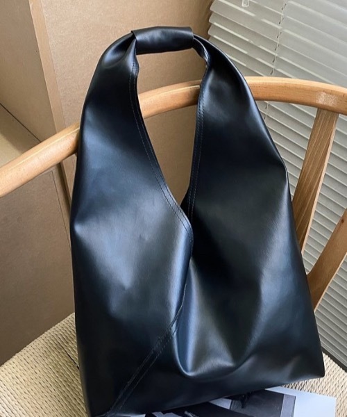 KOR（ケーオーアール）の「トライアングルトート（トートバッグ・レディース・ホワイト/ブラック/ブラウン・FREE）」の7枚目の写真