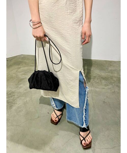 EMODA（エモダ）の「クロススクエアサンダル（サンダル・レディース・アイボリー/ブラック・SMALL/MEDIUM/LARGE）」の9枚目の写真