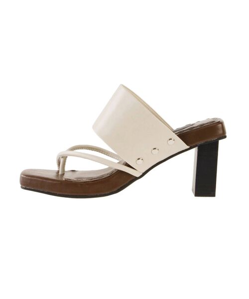 EMODA（エモダ）の「クロススクエアサンダル（サンダル・レディース・アイボリー/ブラック・SMALL/MEDIUM/LARGE）」の12枚目の写真