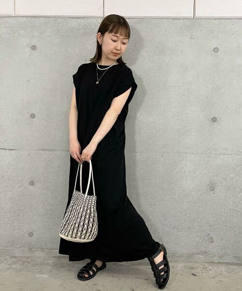 fredy repit（フレディレピ）の「スラブカットワンピース（ワンピース・レディース・チャコールグレー/ブラウン/ブラック・38）」の9枚目の写真