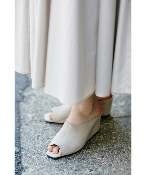 piu comoda（ピュコモダ）の「(piu comoda)ウェッジミュール（サンダル・レディース・ベージュ/ブラック/オレンジ・37/38/36/39）」の14枚目の写真